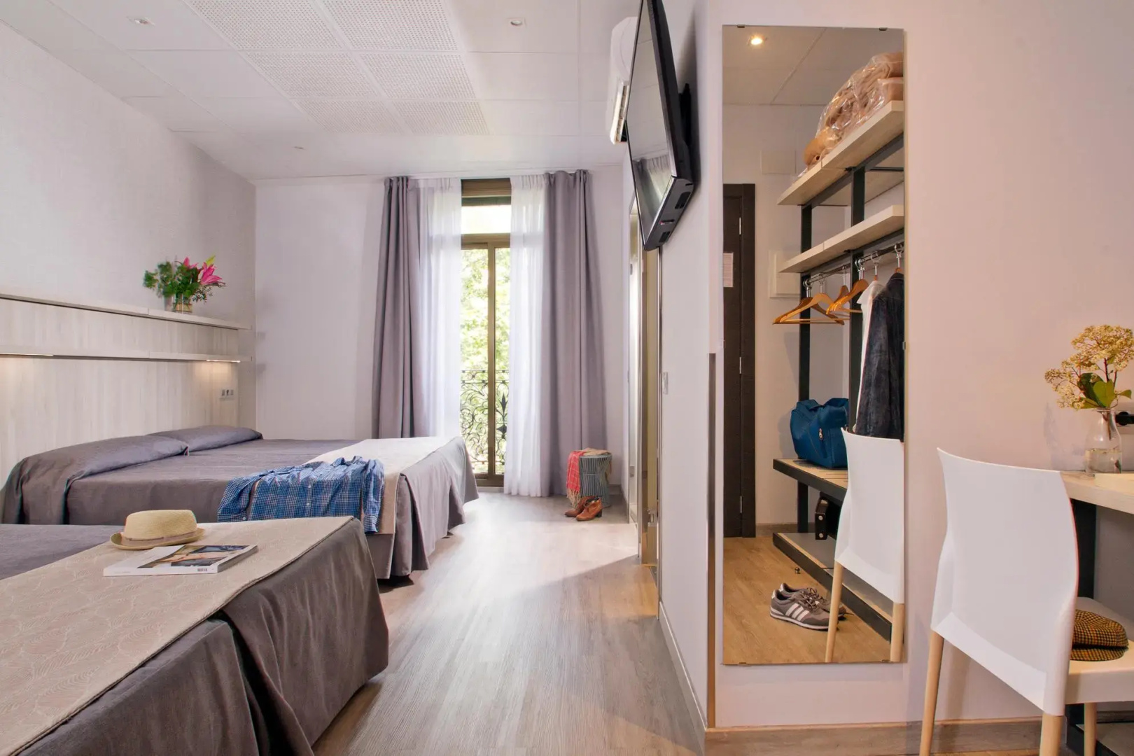 Foto - Hostal Benidorm