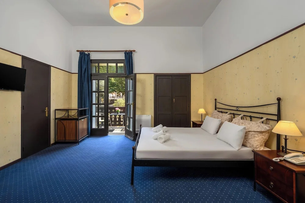 Photo - Elafos Hotel