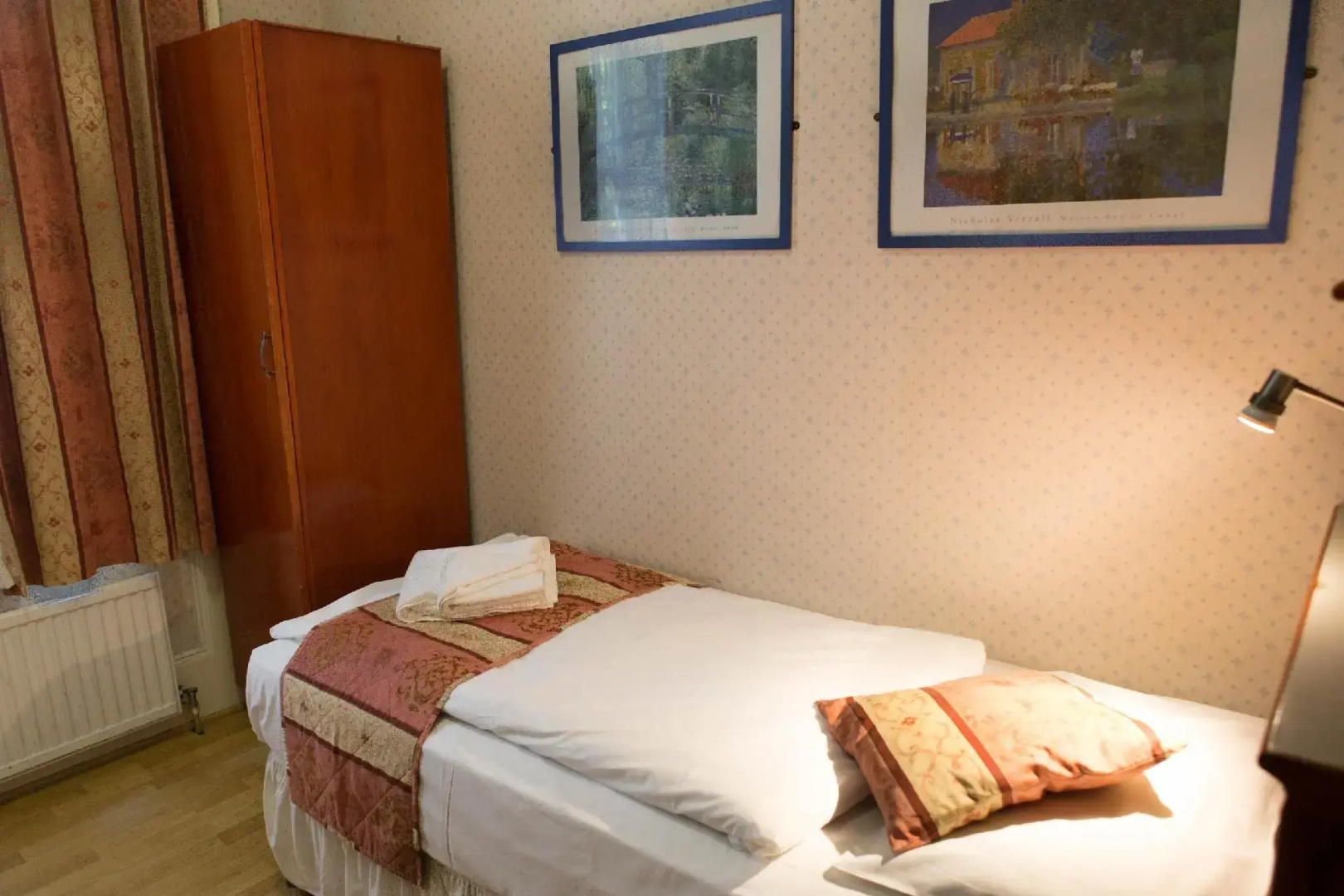Photo - Shakespeare Hotel