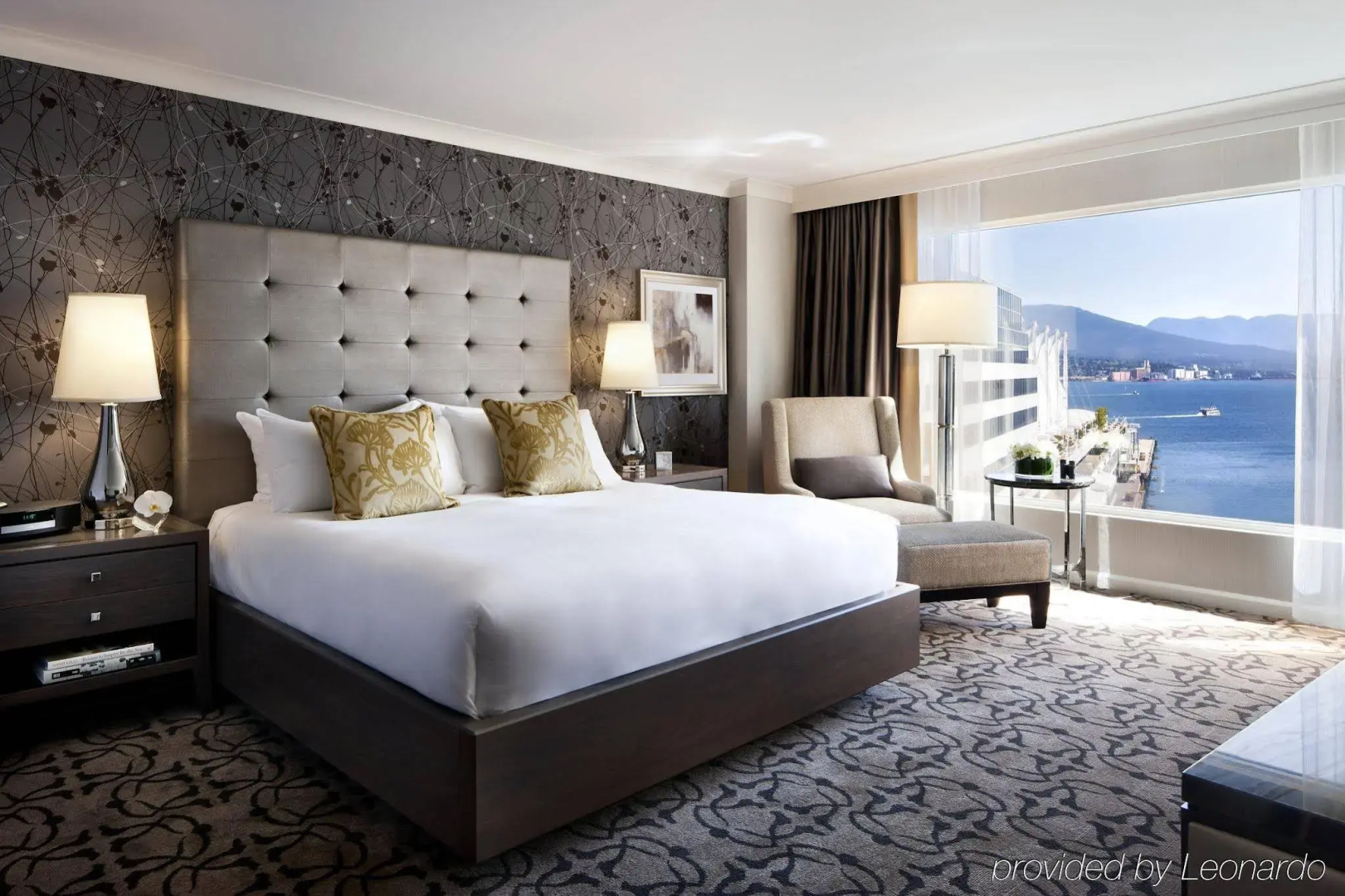 Photo - Fairmont Waterfront