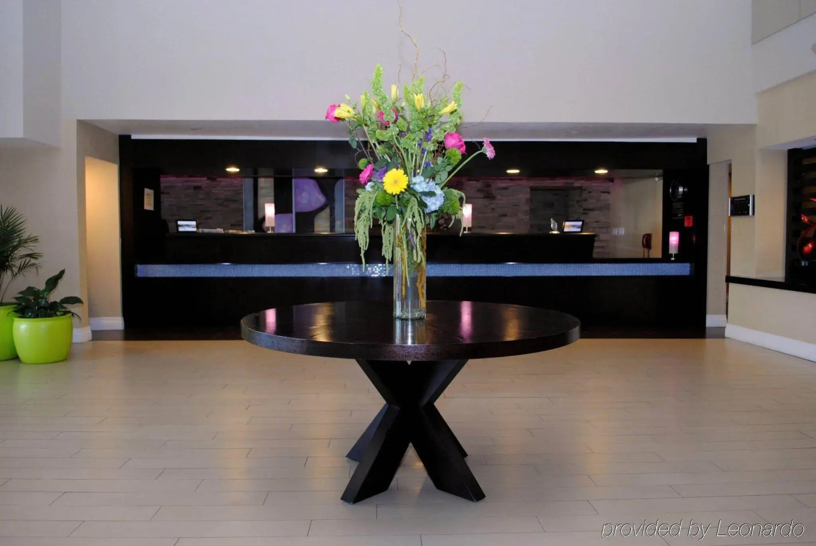 Photo - DoubleTree by Hilton Chatsworth