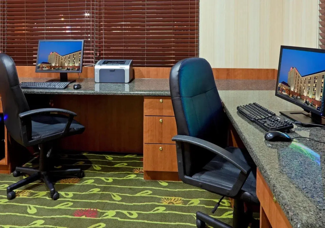 Photo - Hampton Inn Boston Logan Airport