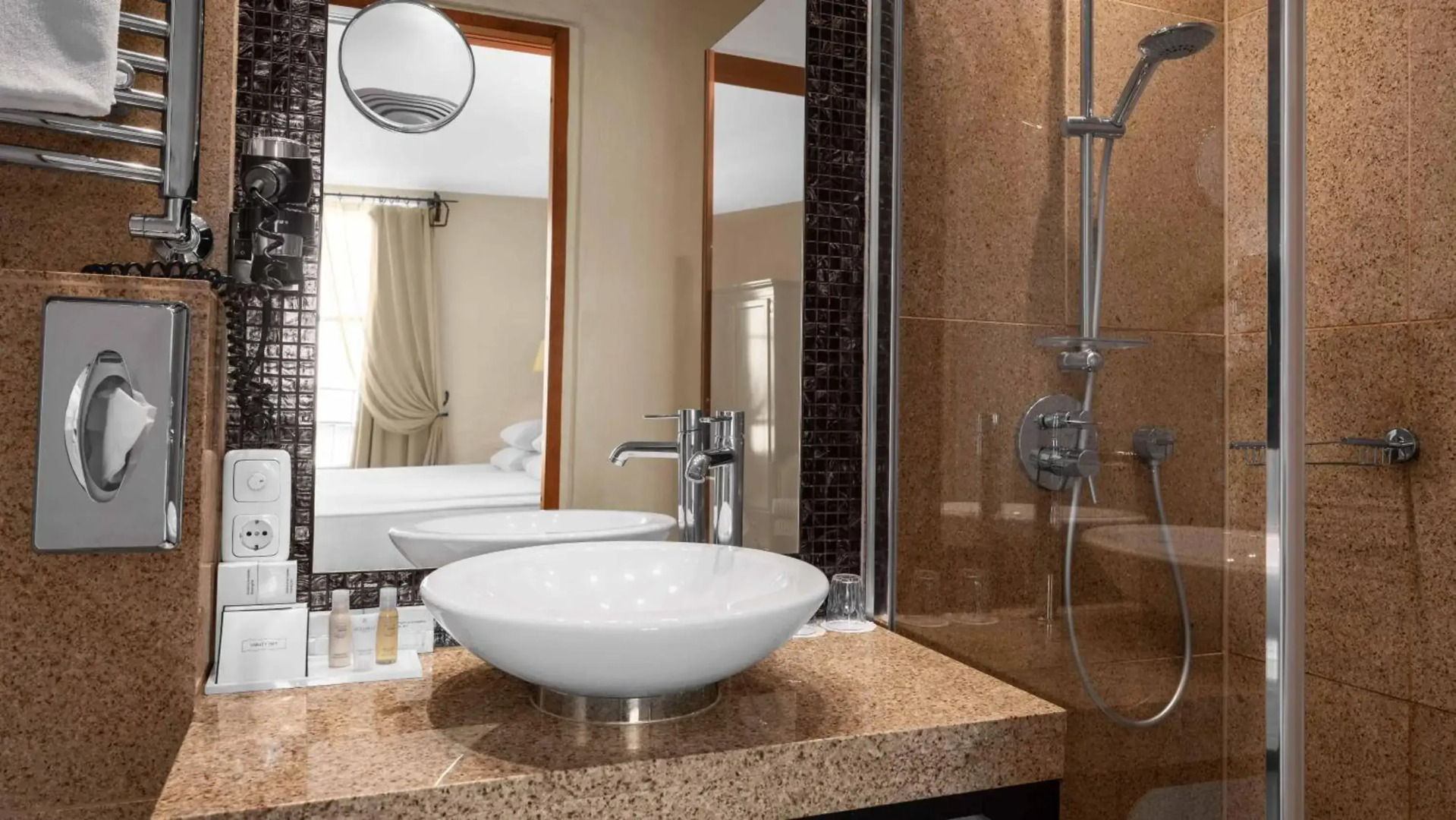 Photo - Rixwell Collection Savoy Boutique Hotel