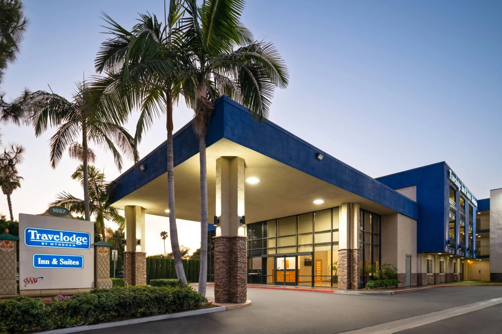 Foto - Travelodge Inn & Suites by Wyndham Anaheim on Disneyland Dr