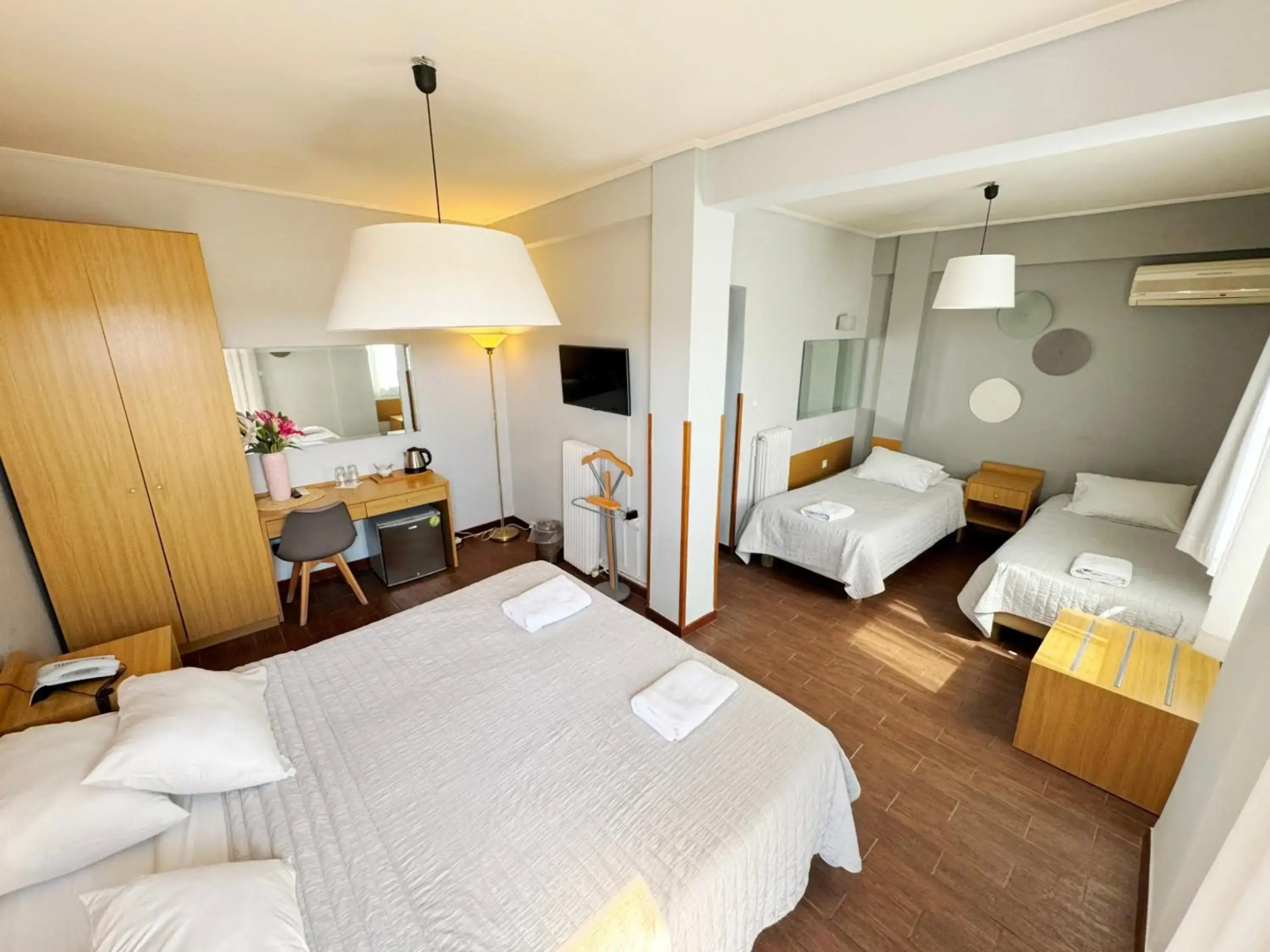 Photo - Myrto Hotel