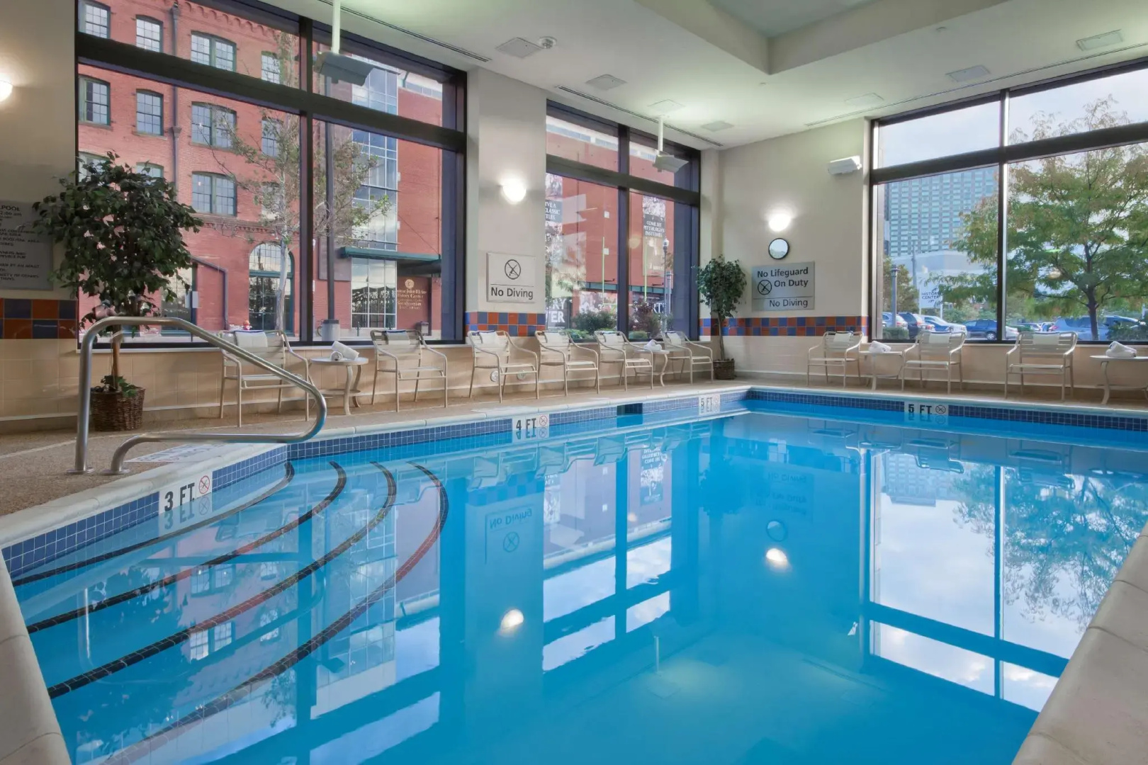 Photo - Hampton Inn & Suites Pittsburgh-Downtown