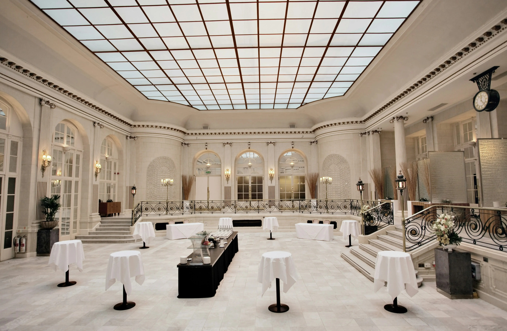 Photo - The Waldorf Hilton, London