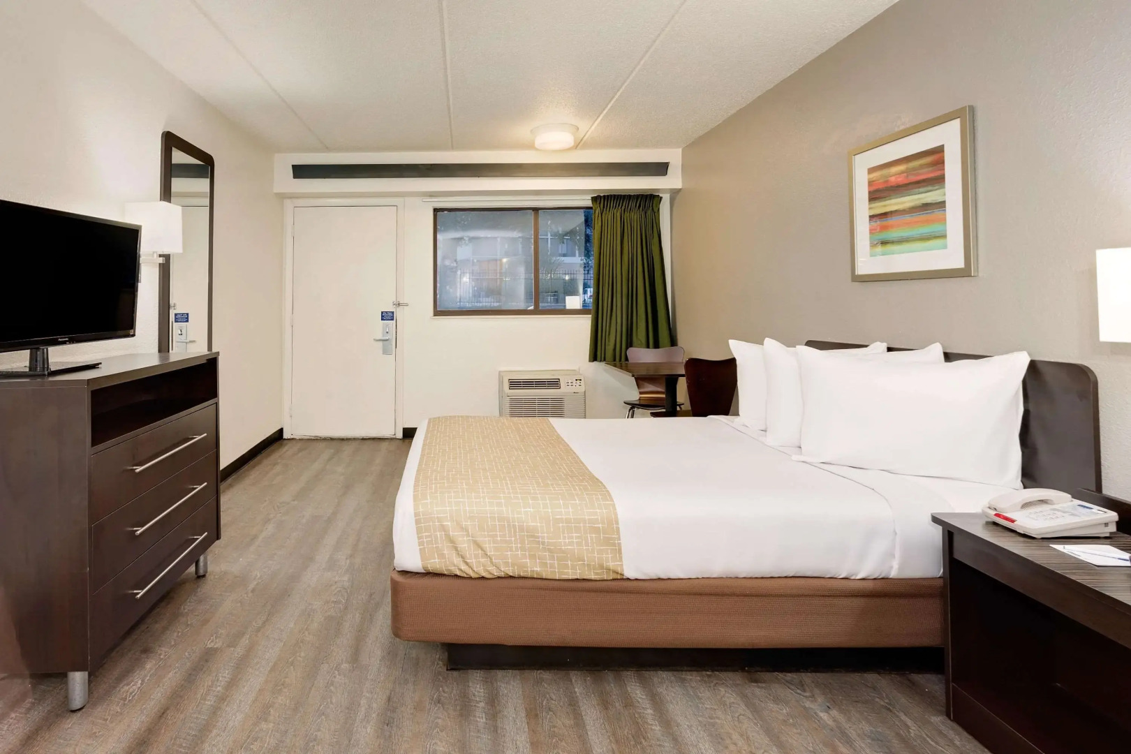 Foto - Travelodge by Wyndham College Park