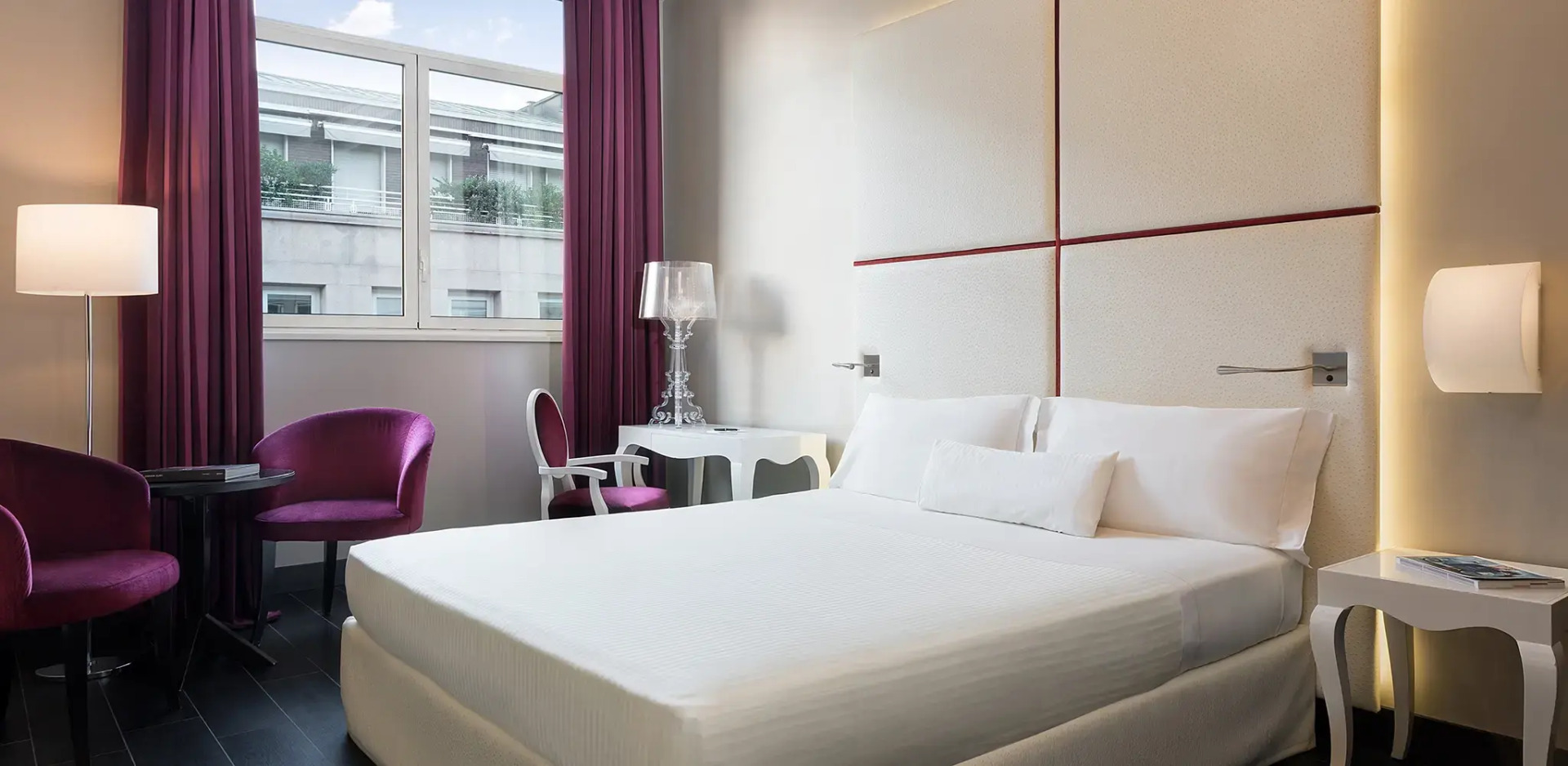 Foto - Sina De La Ville