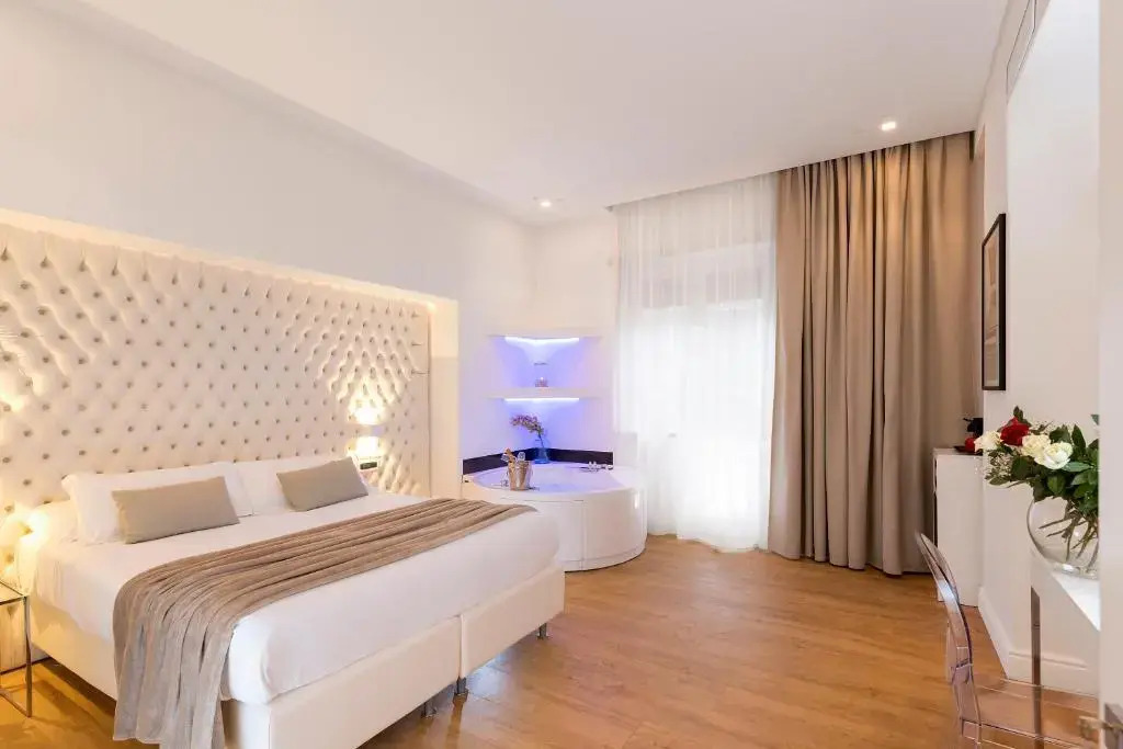 Photo - Vatican Style