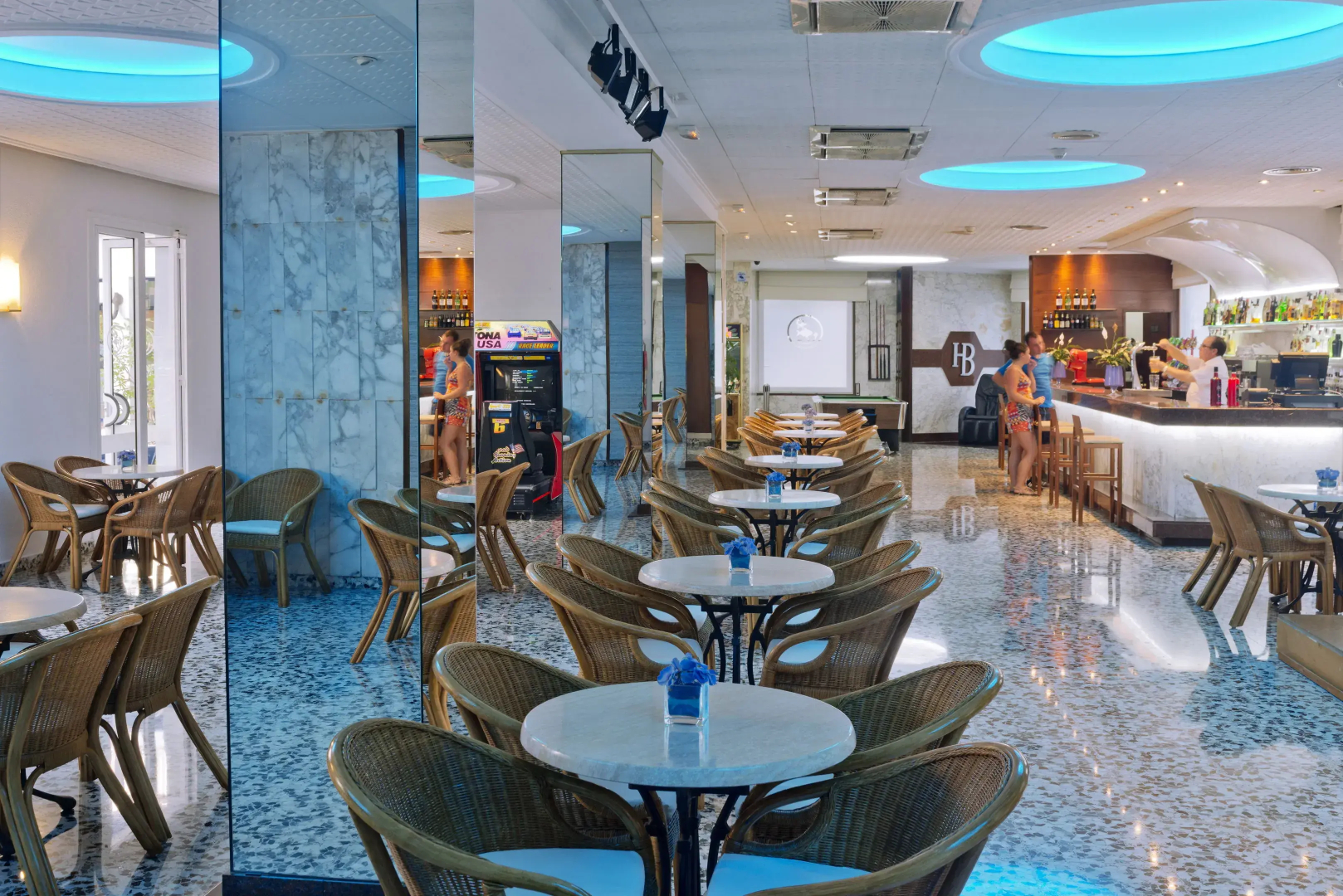 Foto - GHT Balmes, Hotel-Aparthotel&SPLASH