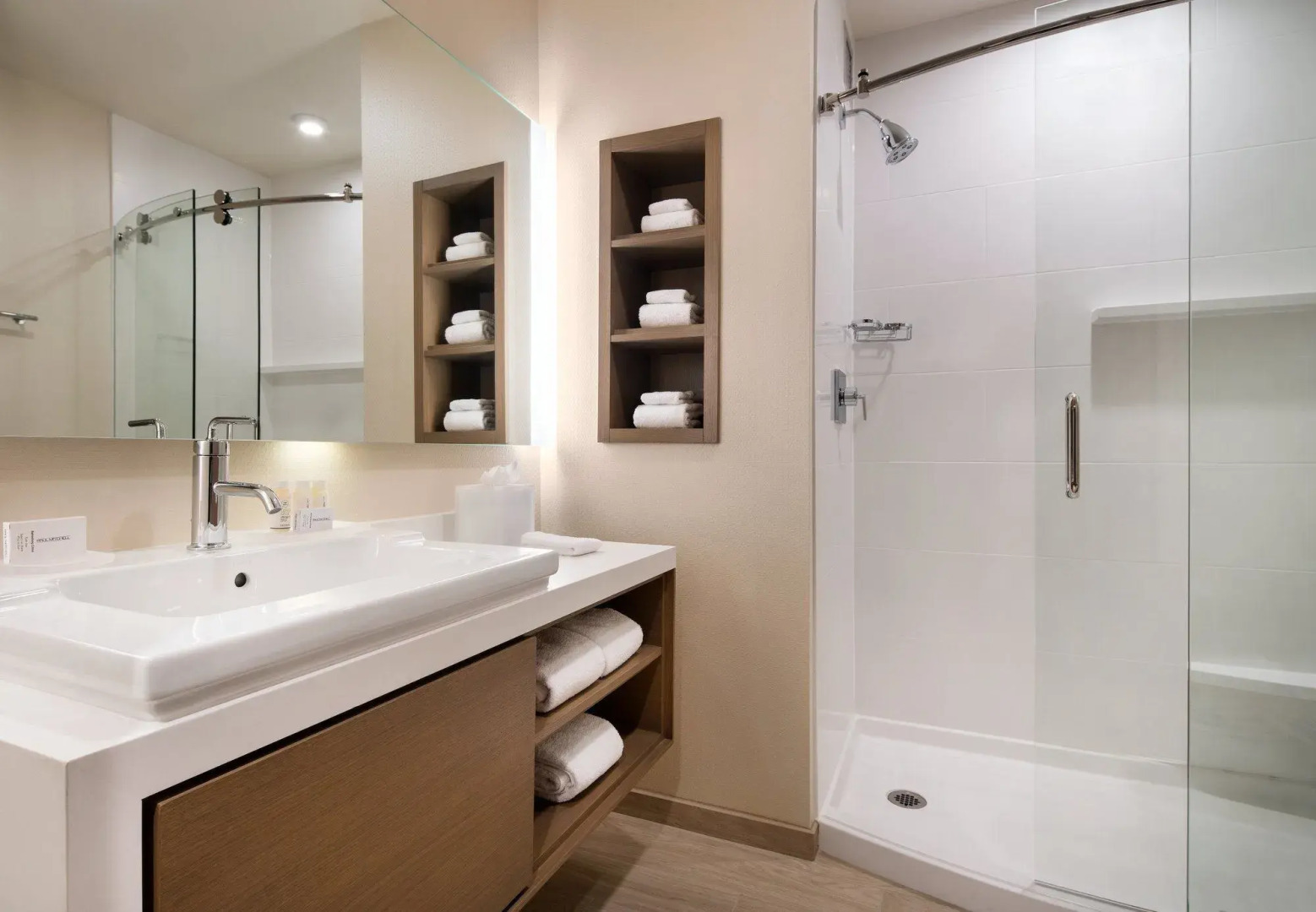 Photo - Courtyard by Marriott Phoenix Downtown