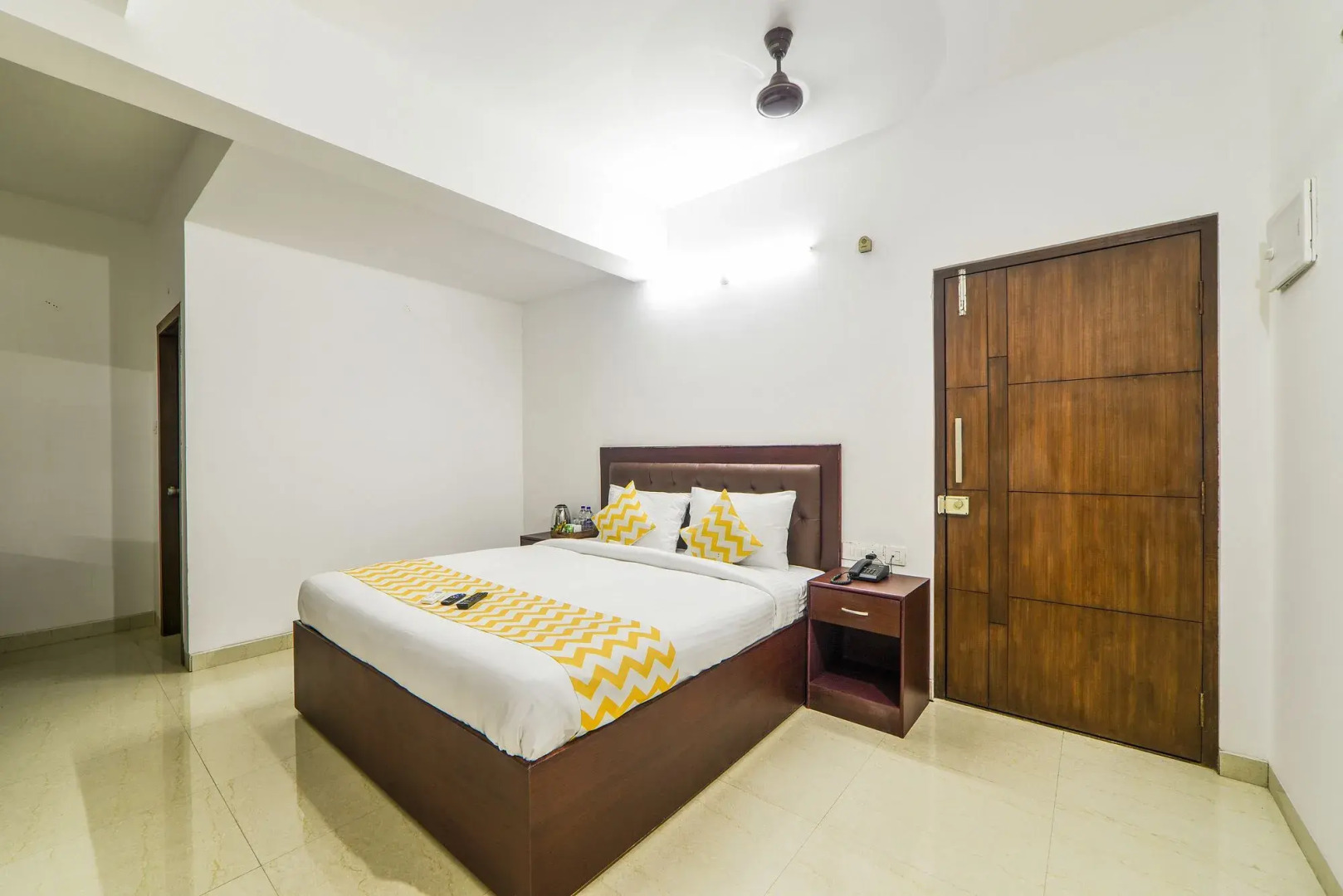 Foto - FabHotel Limestone Suites - 750m from Yashoda Hospitals, Somajiguda