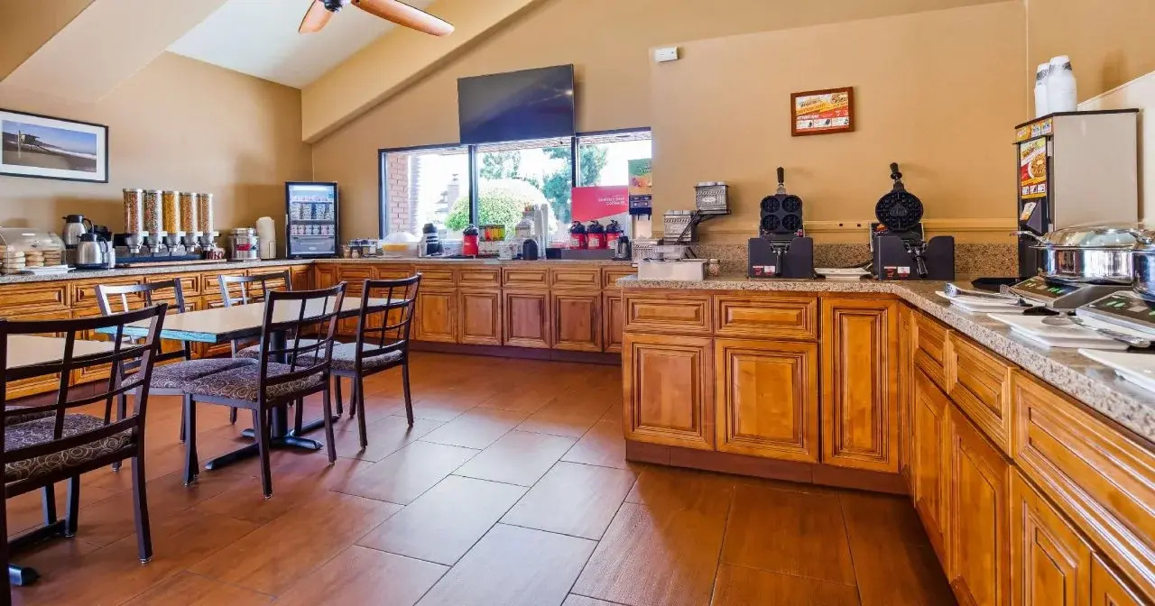 Photo - Best Western Plus Redondo Beach Inn