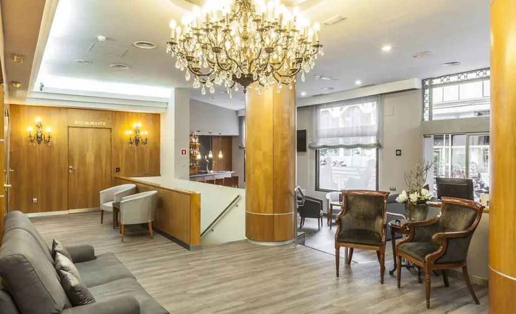 Photo - Catalonia Excelsior