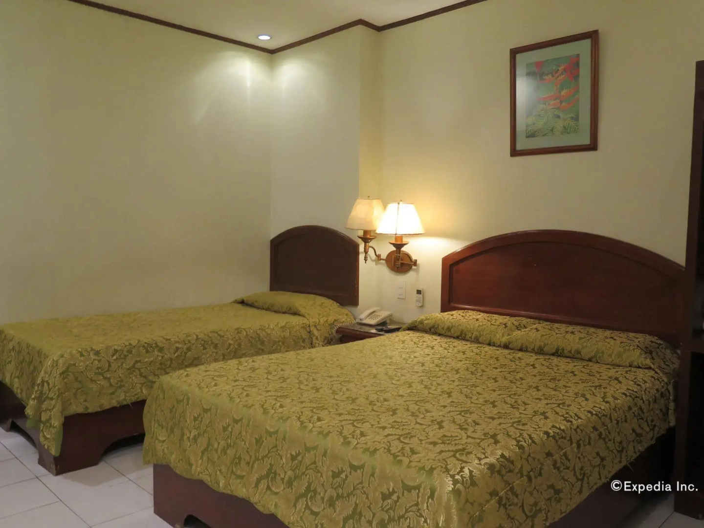 Photo - OYO 210 Apple Tree Suites