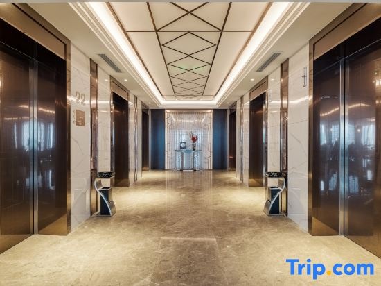 ZhongJian·Jinjiang   Metropolo  Chengdu Chunxi Road  Tai Koo Li Hotel