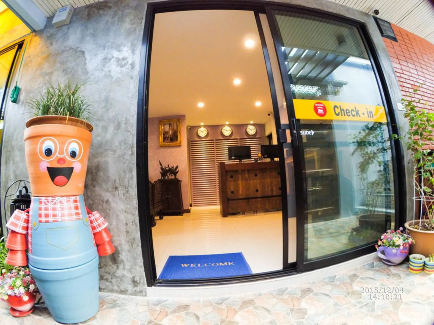 Photo - Check-in My Hostel