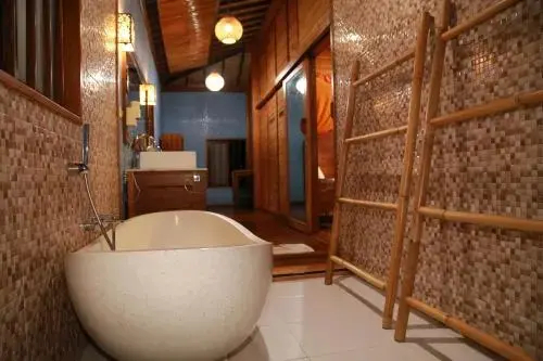 Foto - Seahouse Bali Indah Beach Inn
