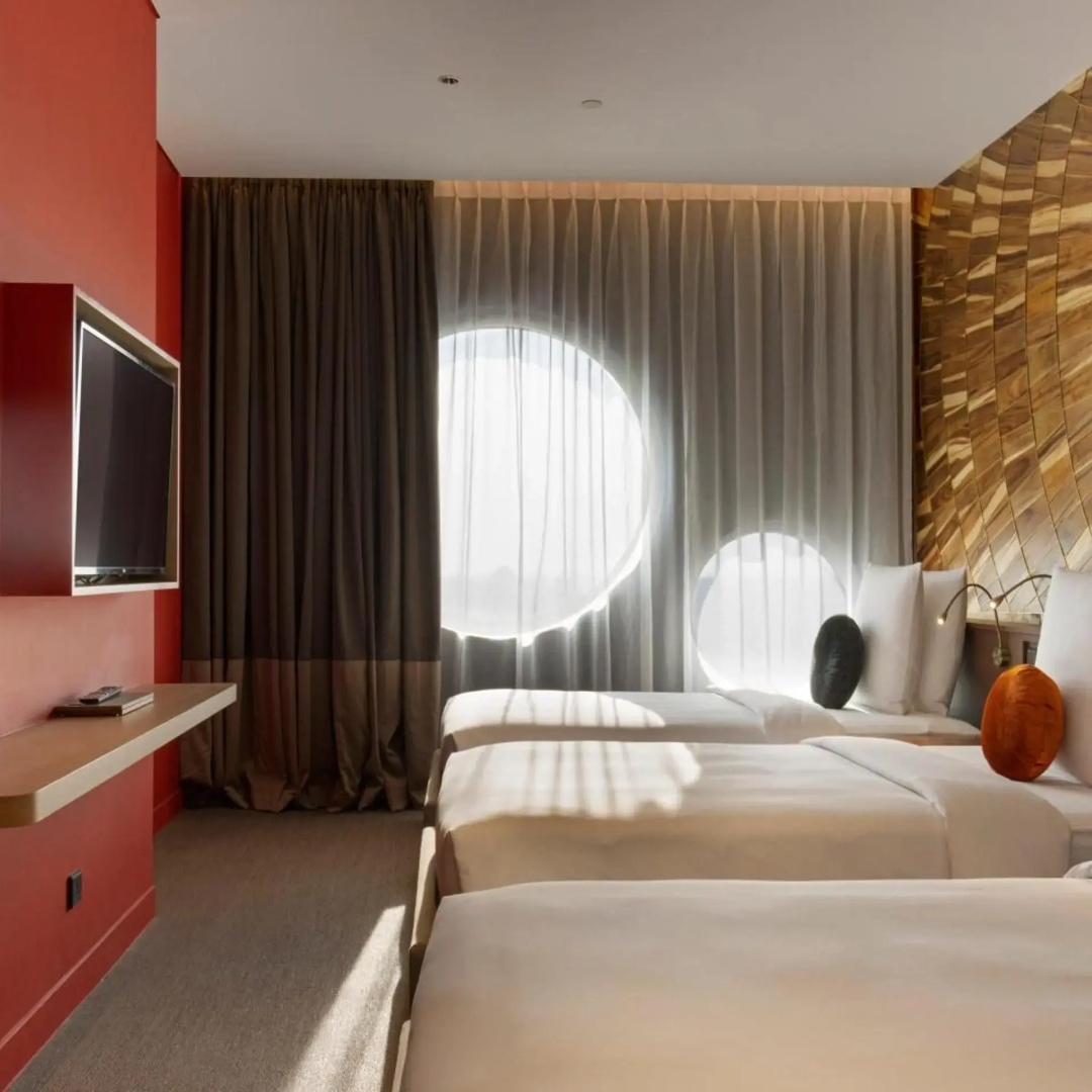 Photo - SUN & MOON, Riverside Hotel
