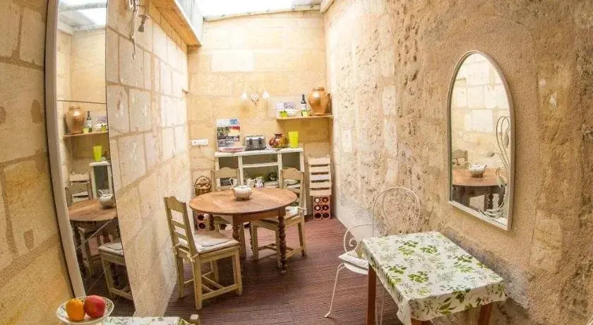 Photo - B&B Le Miroir aux Fées Bordeaux