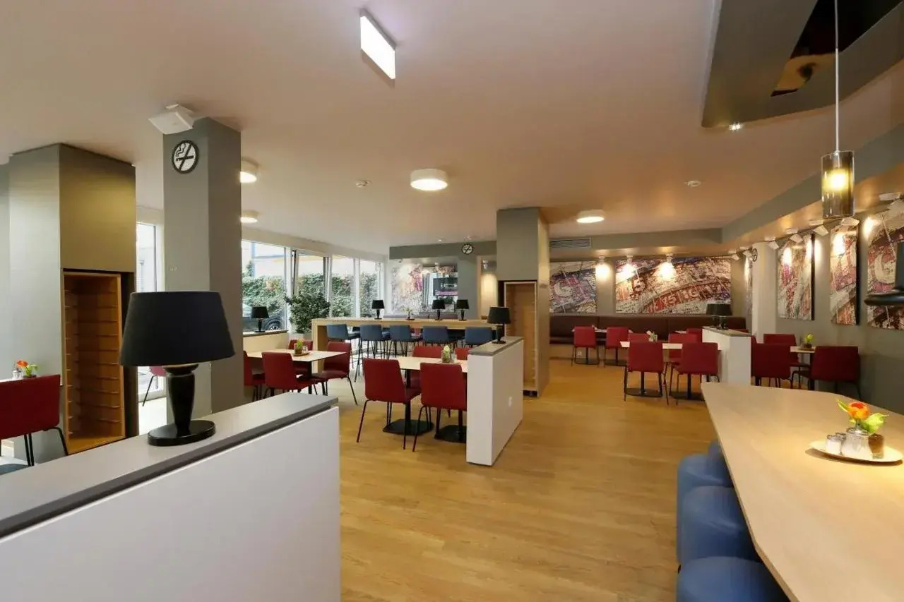 Photo - B&B HOTEL Berlin-Alexanderplatz