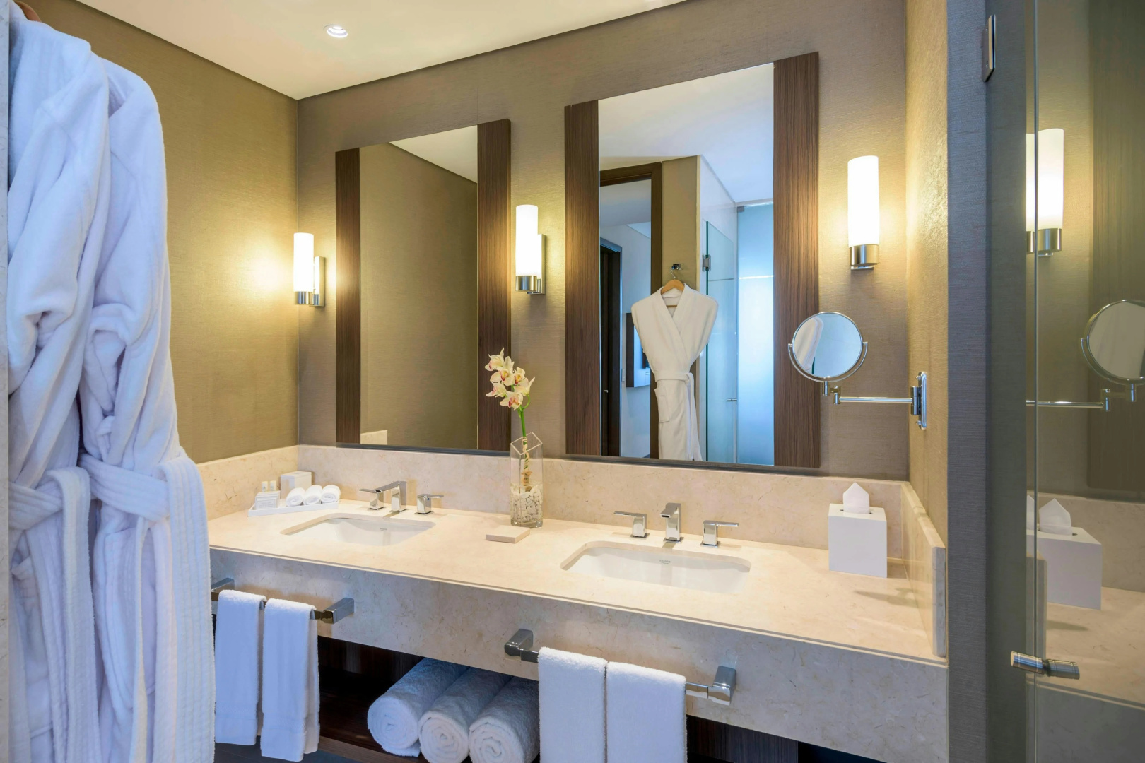 Photo - Courtyard by Marriott Bogota Airport