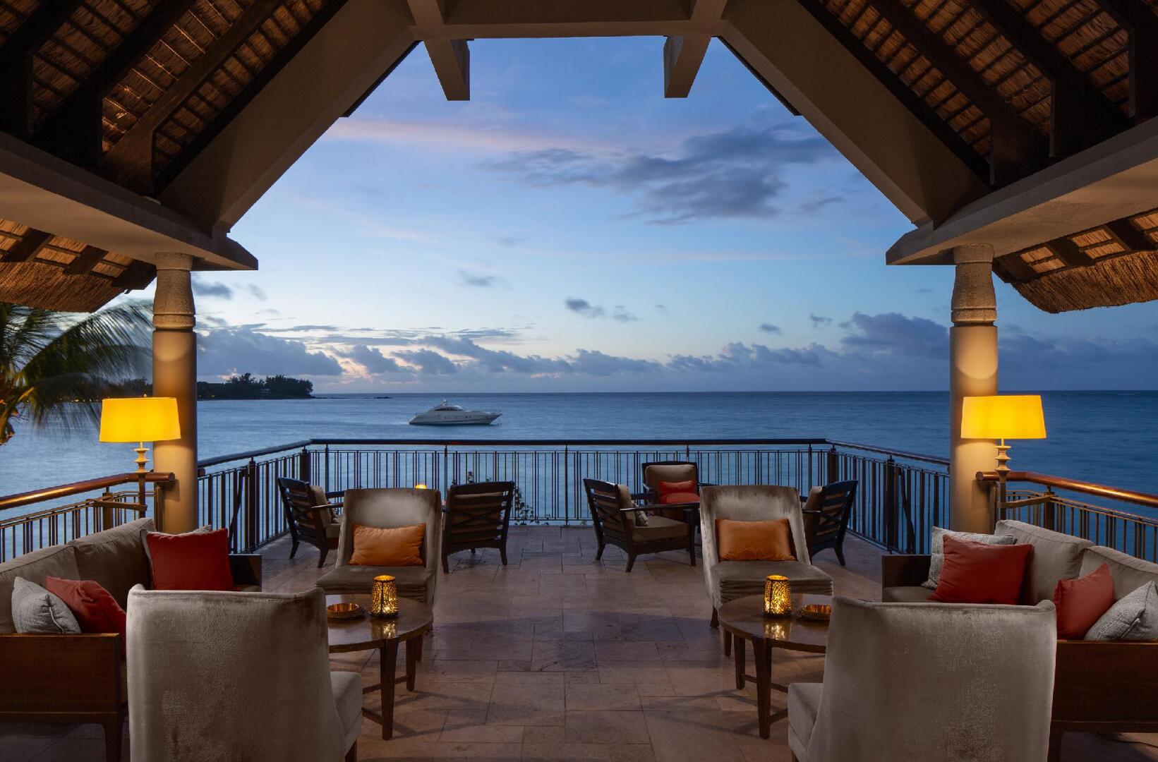 Photo - Royal Palm Beachcomber Luxury