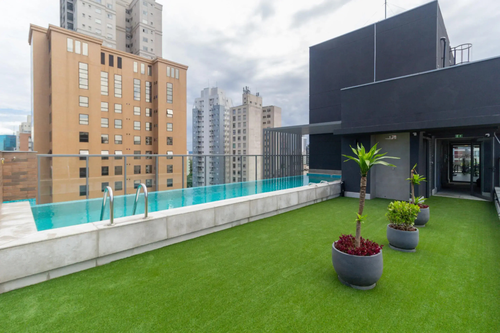 Foto - Cozzy Suites Paraíso Hotel