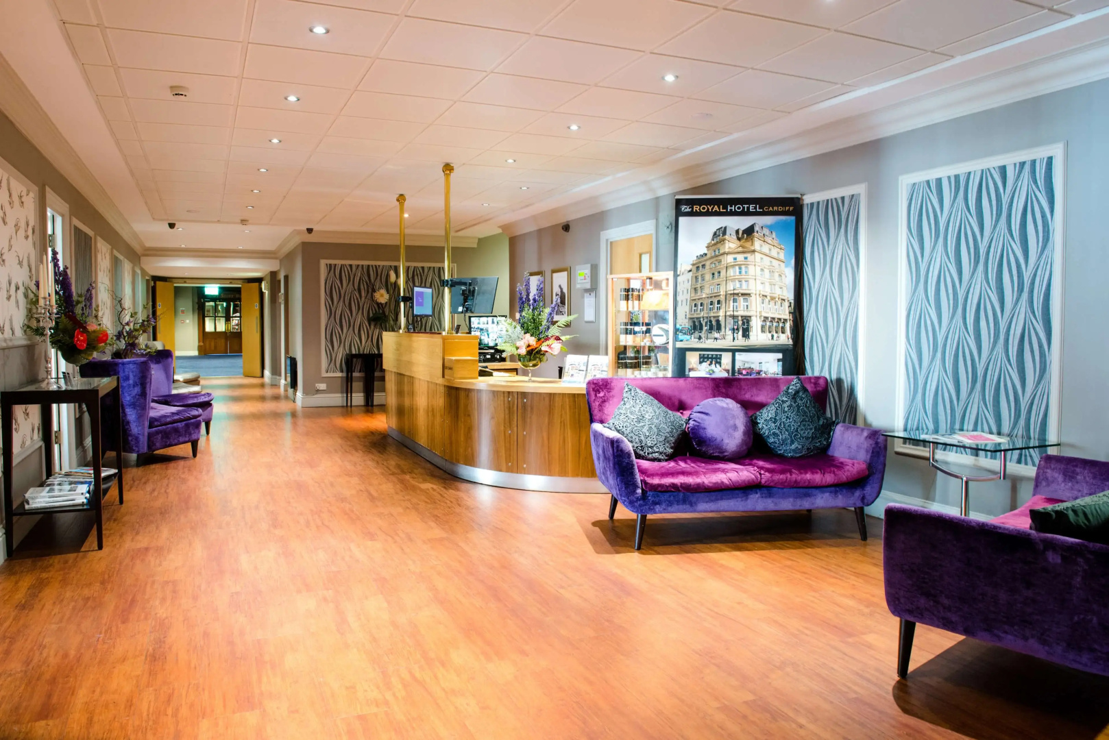Foto - Royal Hotel Cardiff by Belvilla