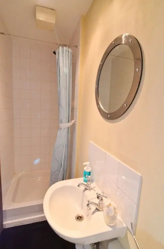 Photo - Thames View House Surrey Quays