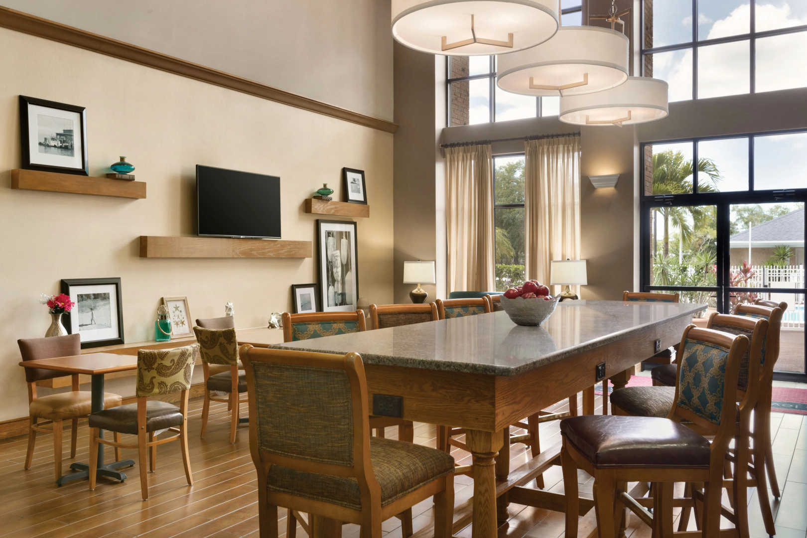 Photo - Hampton Inn & Suites Tarpon Springs