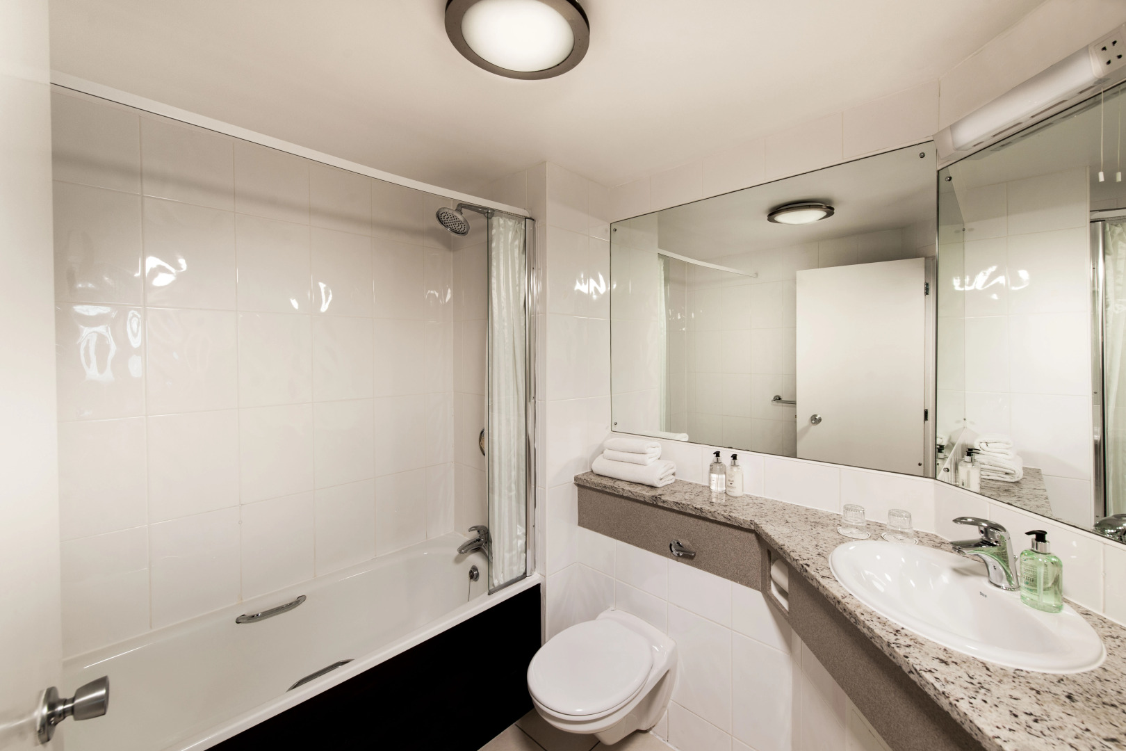 Foto - Leonardo Edinburgh Murrayfield