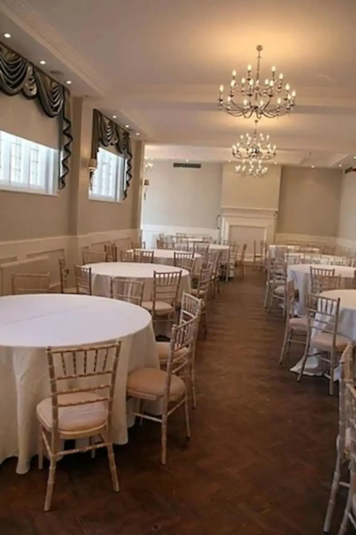 Photo - The Pillar Hotel