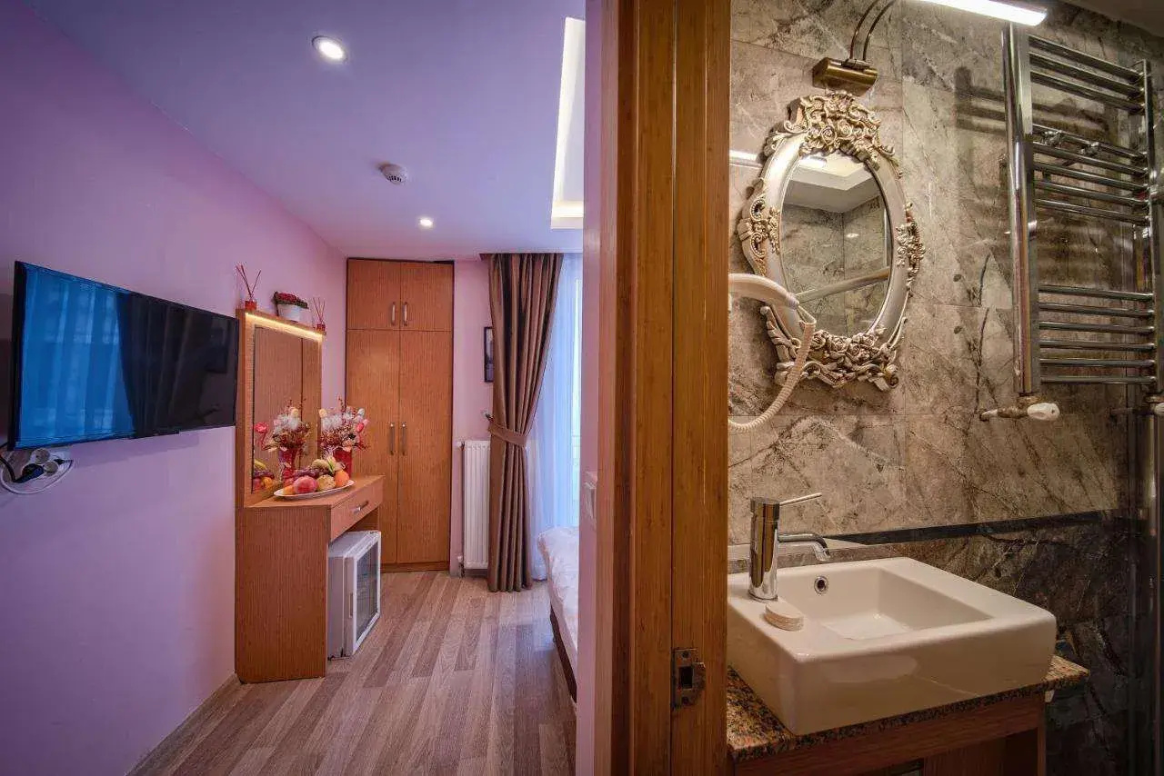 Photo - Gulhane Corner Hotel