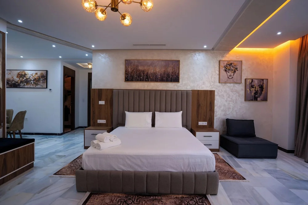 Immoka Suites