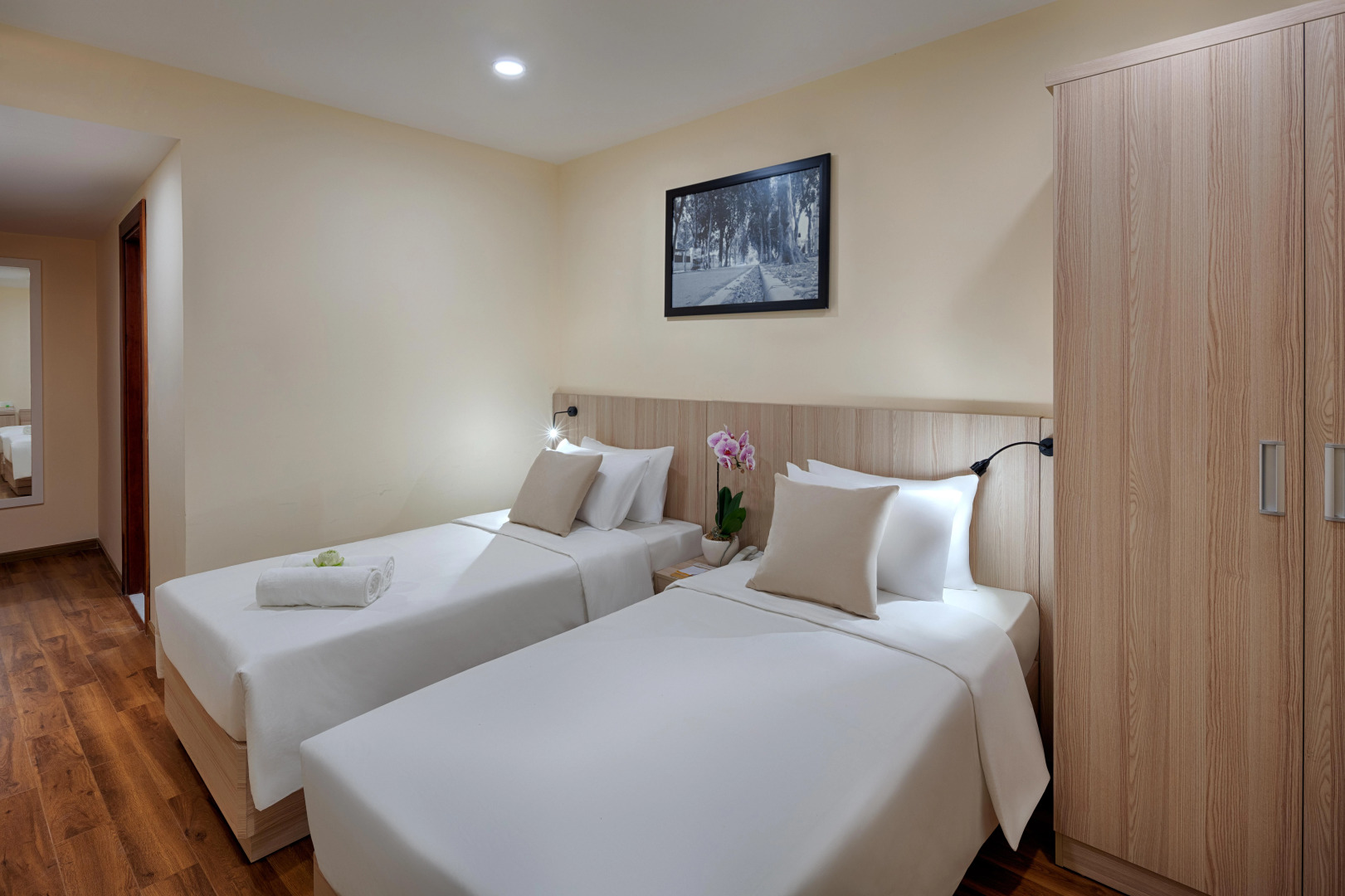 Photo - Happy Life Grand Hotel & Rooftop Skybar