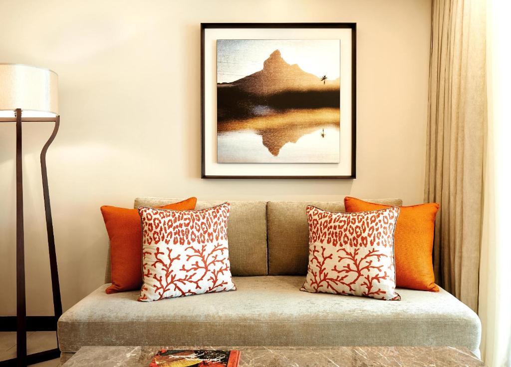 Photo - Royal Palm Beachcomber Luxury