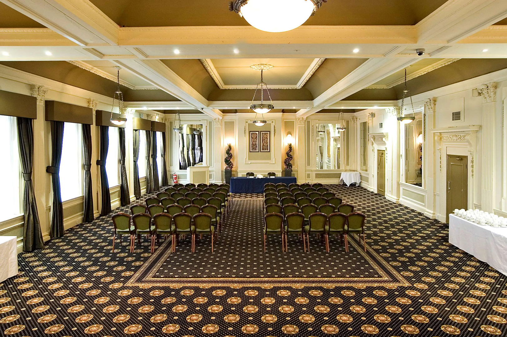 Photo - Royal Station Hotel- Part of the Cairn Collection