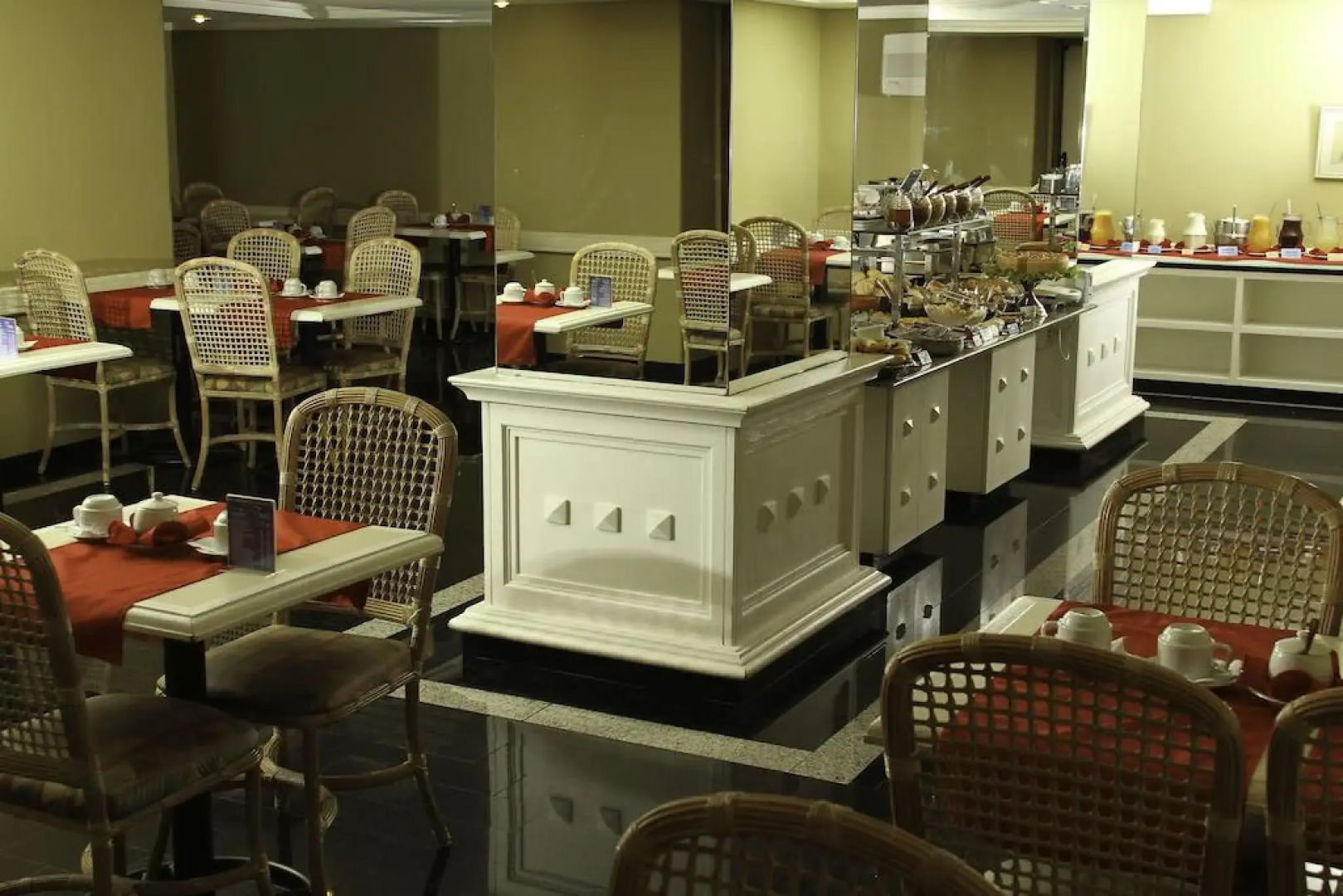 Photo - Trevi Hotel e Business