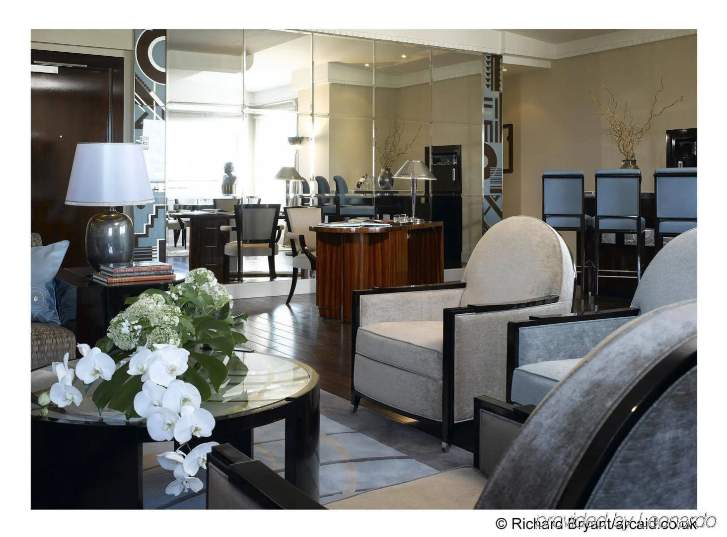 Photo - Hôtel Plaza Athénée - Dorchester Collection