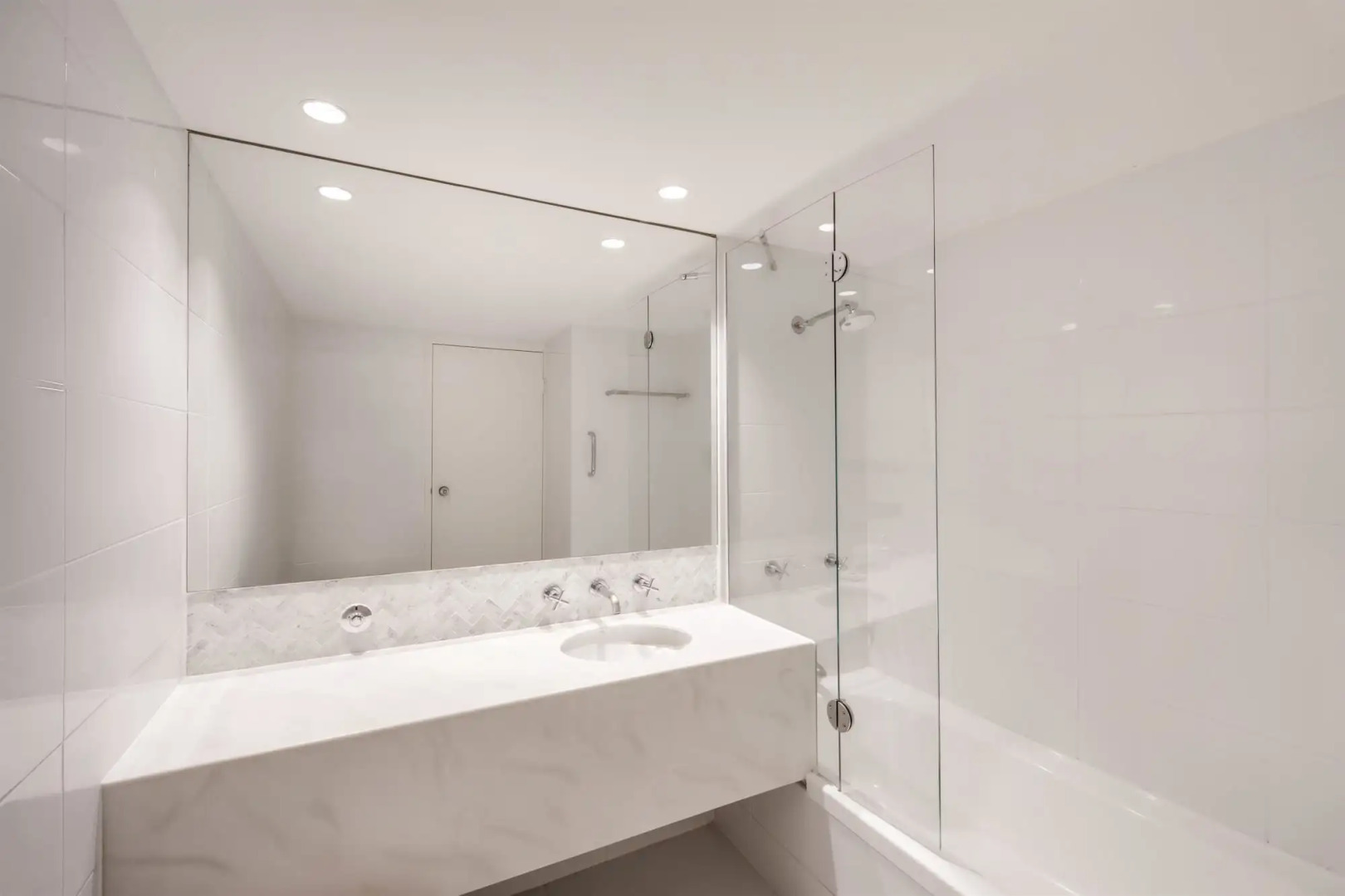 Photo - Vibe Hotel Sydney