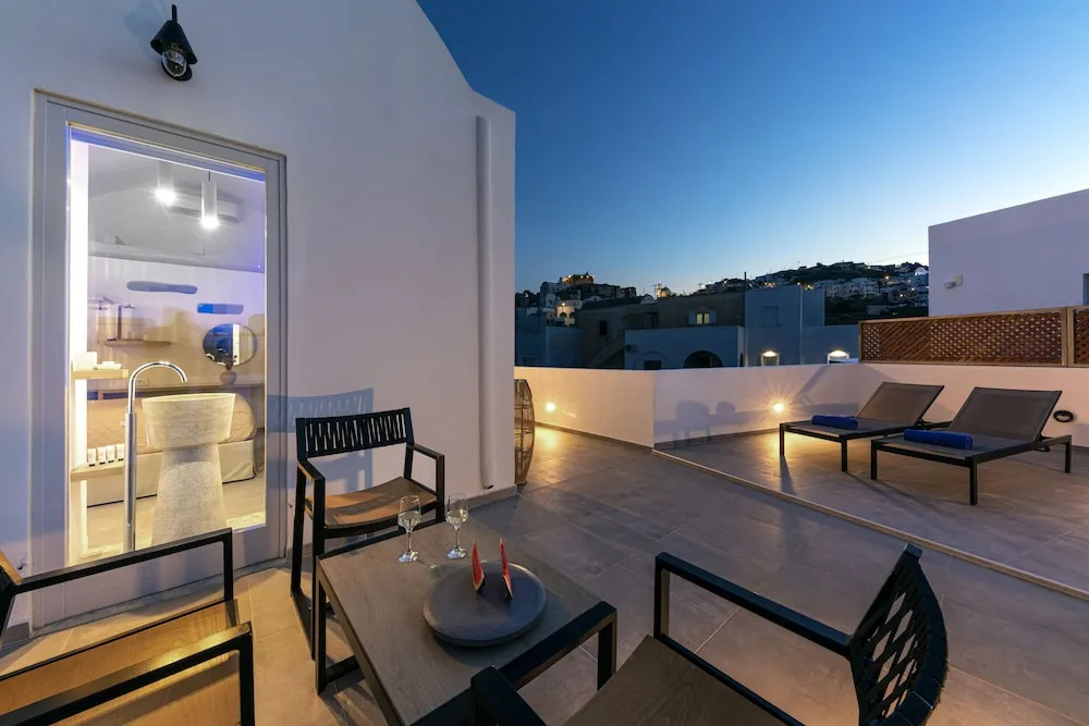Photo - Alafropetra Luxury Suites