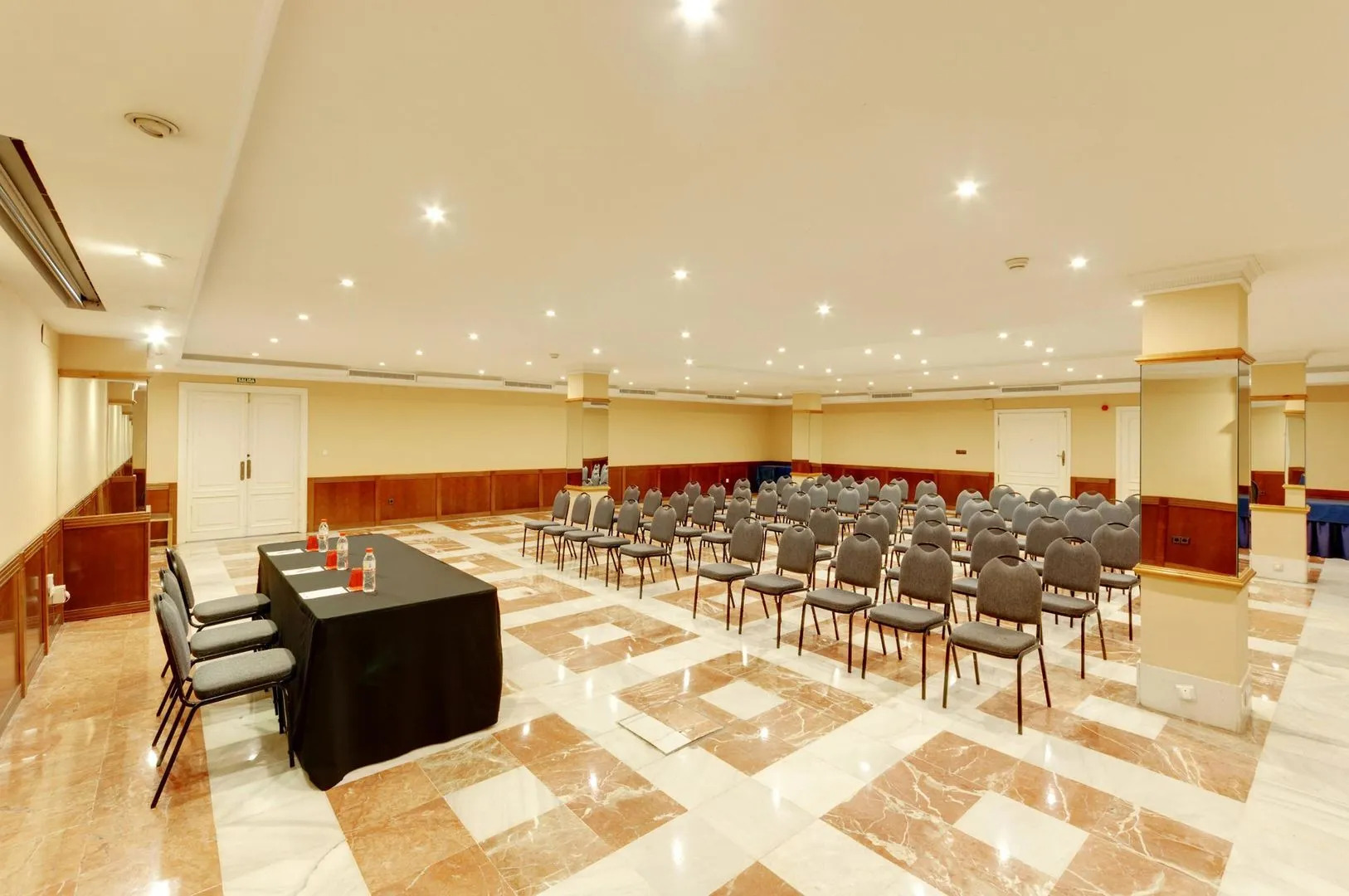 Foto - Exe Sevilla Macarena