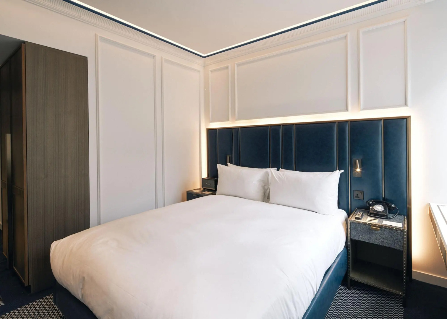 Photo - Page8, Page Hotels