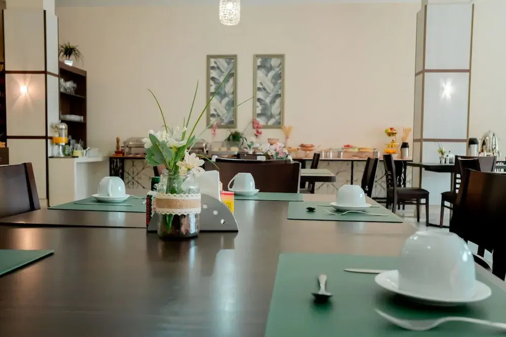 Photo - Megal Suites Hotel