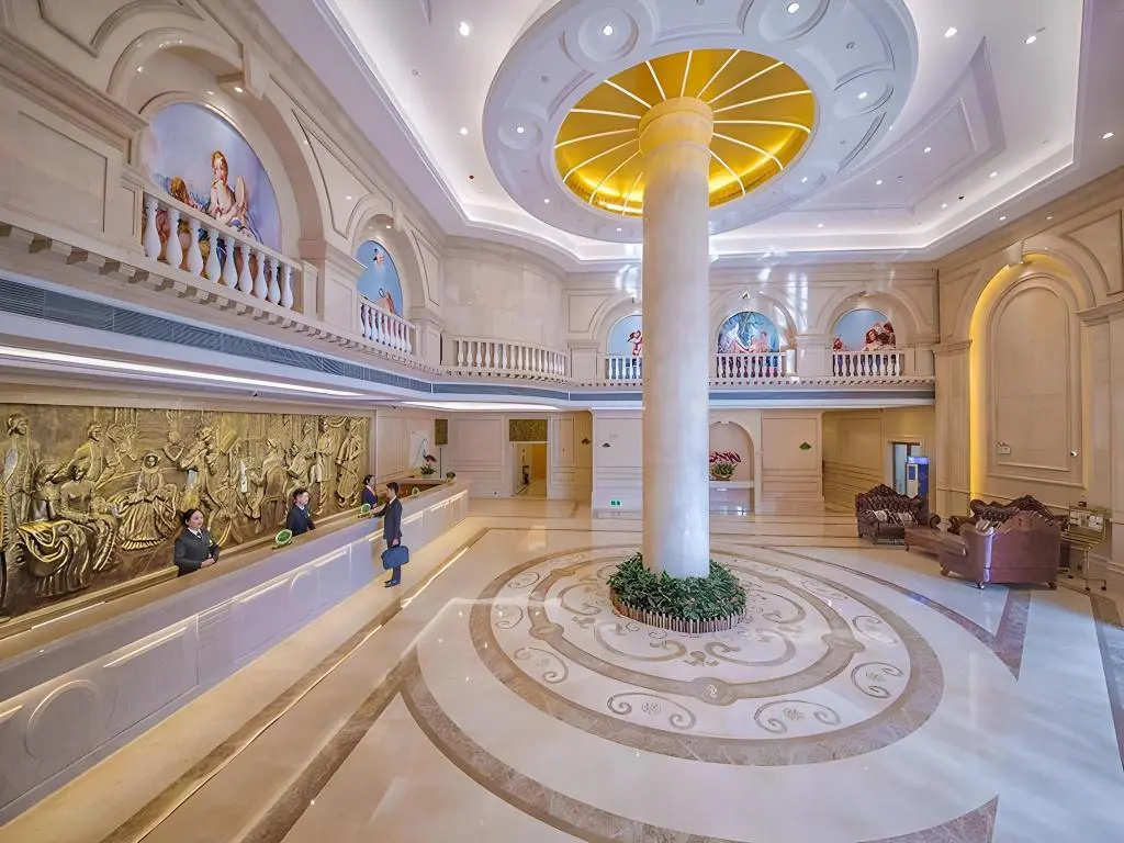 Vienna International Hotel (Wuhan Wujiashan, Dongxihu Avenue, Qixiong Road)