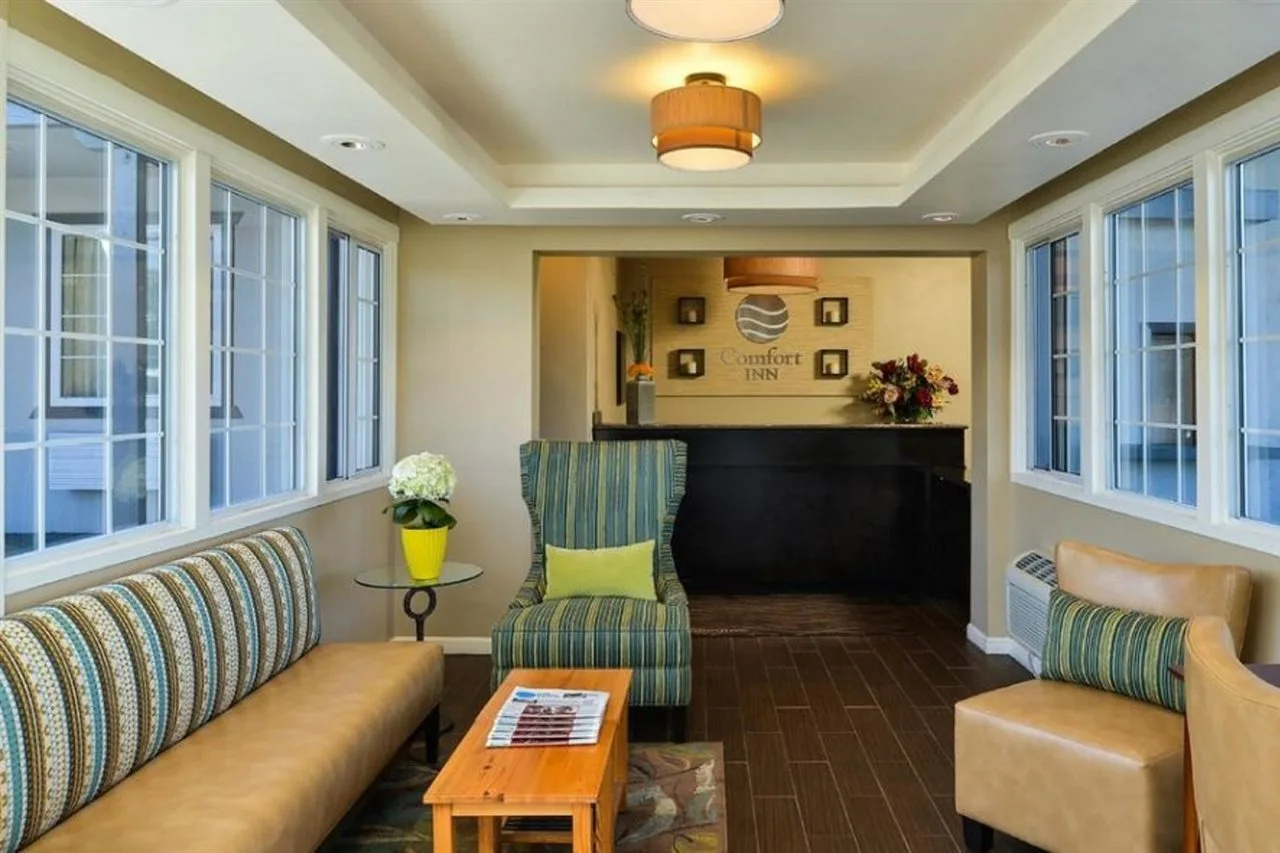 Photo - Blu Pacific Hotel