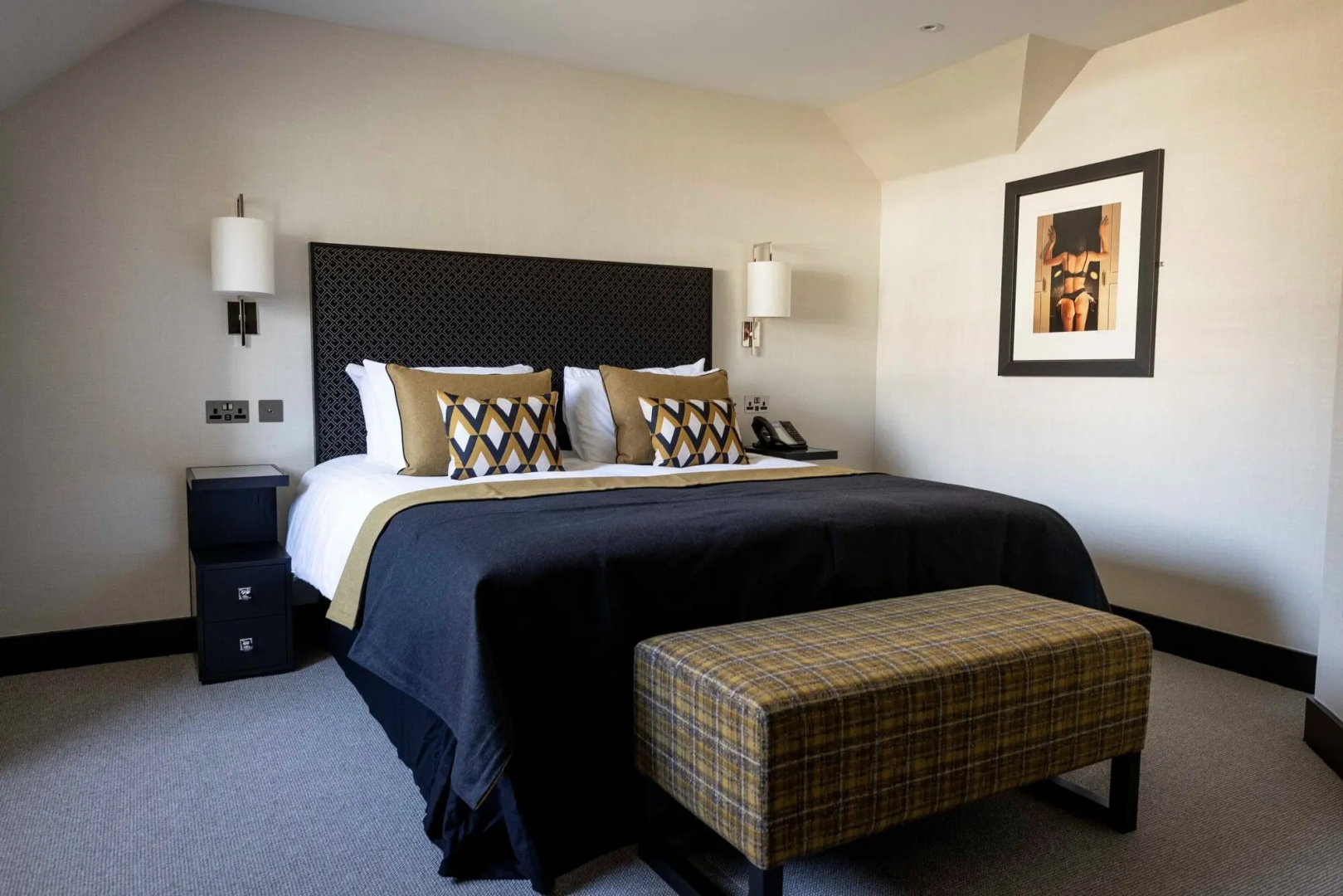 Photo - The Chester Hotel