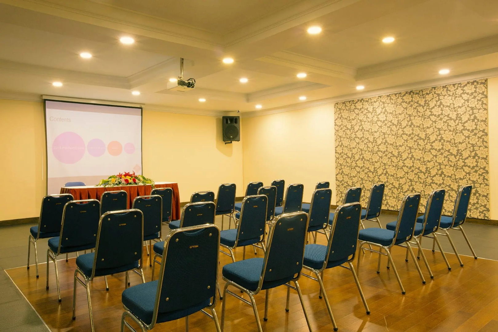 Photo - BI Executive Hotel